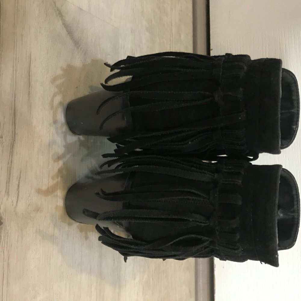 Booties - Picture 3 of 4